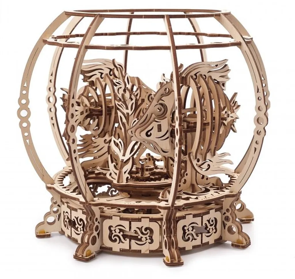 Occupez vos mains avec l'Aquarium Mécanique Ugears en bois 325 pièces