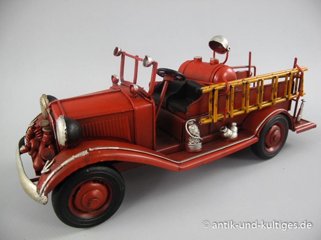 Feuerwehrauto Oldtimer Blechmodell 25 cm Dekoration Retro Produktbild 
