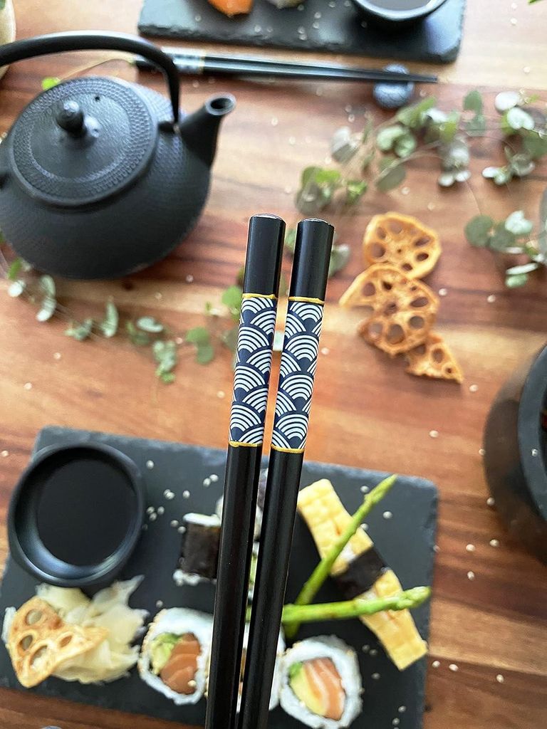 Handgemachte Sushi-Essstäbchen - Wiederverwendbare natürliche Holz-Essstäbchen - Japanisches Sushi-Geschirr - 2 Paar schwarz und elegant