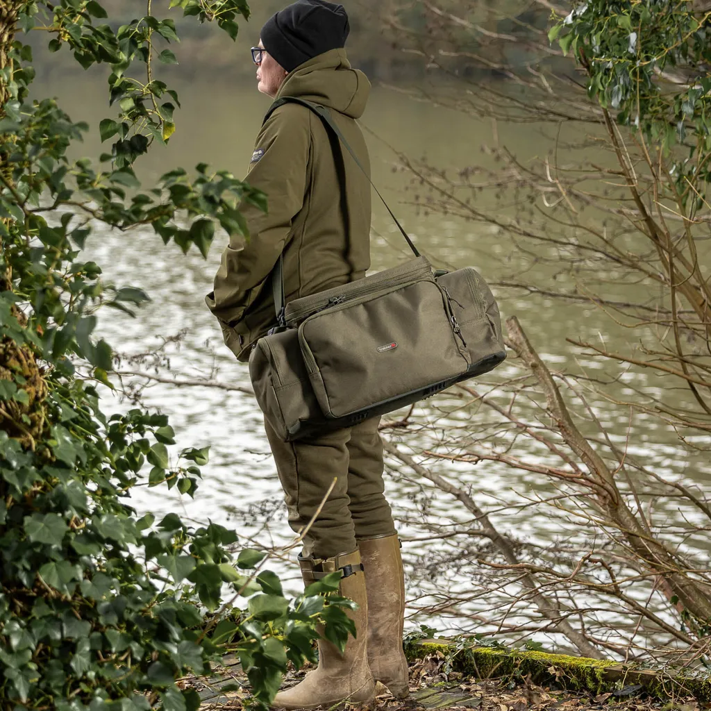 Sac de pêche thermique idéal pour conserver vos repas de session - 13