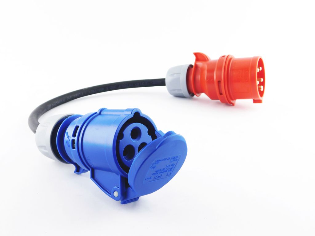 Adapter CEE 230V /16 A Stecker (blau) auf Schutzkontakt--Kuppl. 230 V,  16,99 €