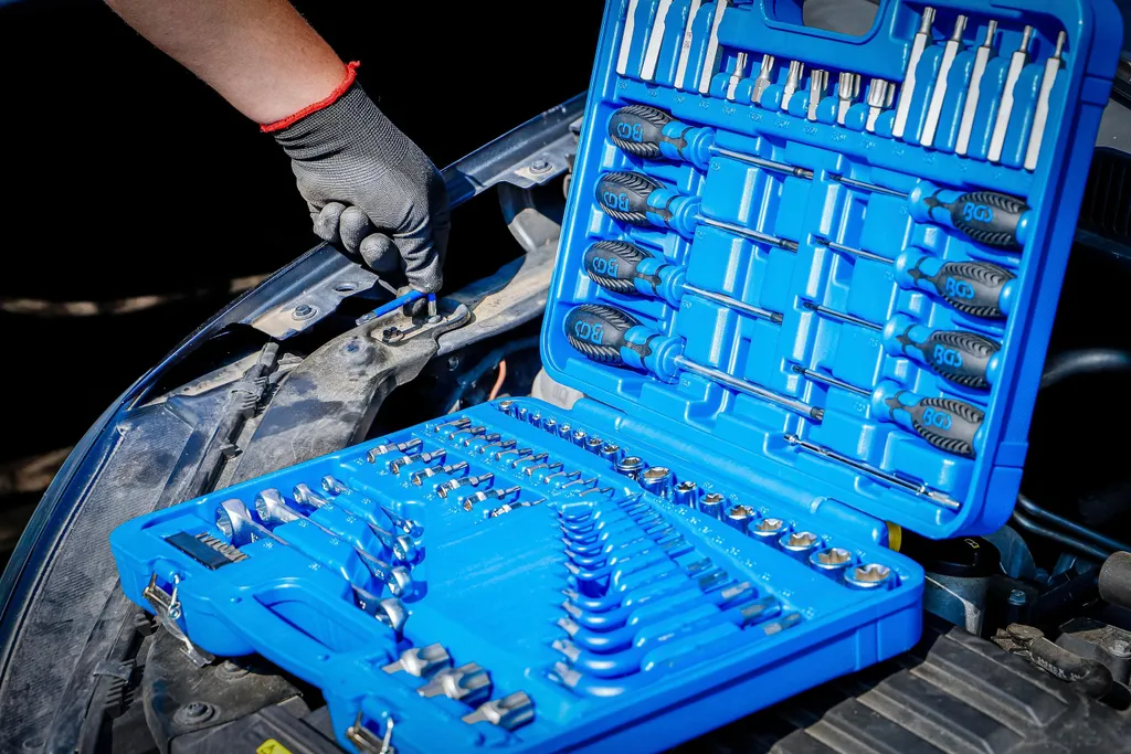 Jeu de Douilles Profil T et E pour Mécanique Auto, BGS 7849, 84 Pièces