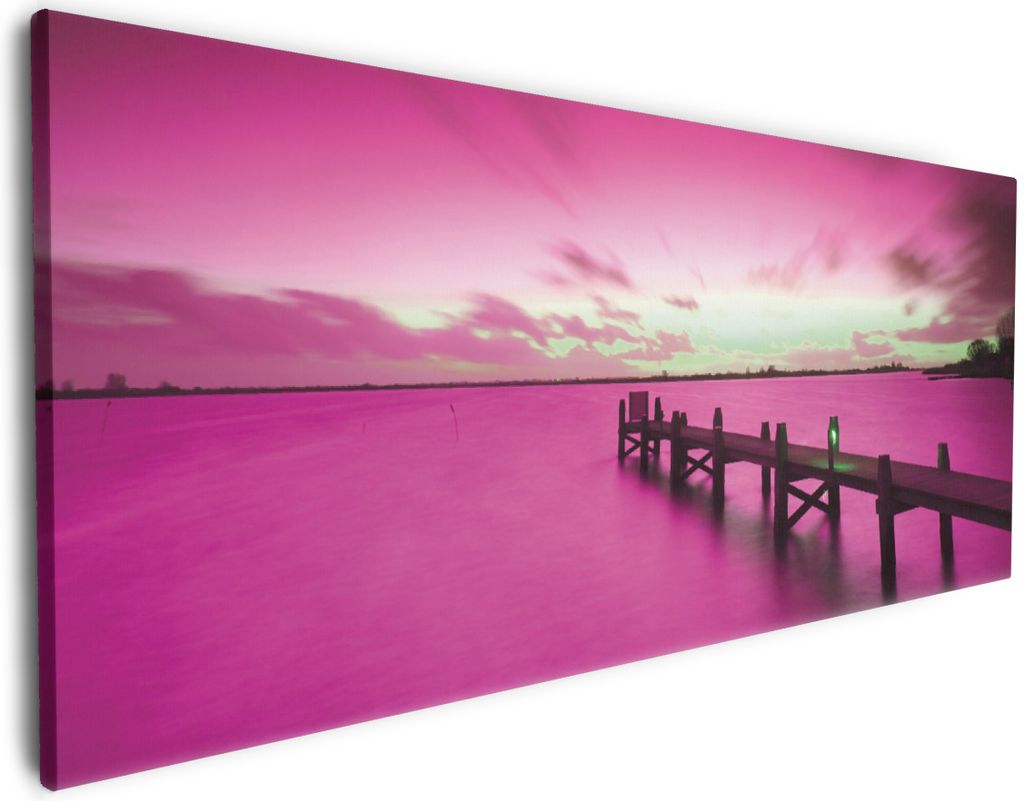 Wallario Premium Leinwandbild Steg bei Abenddämmerung -Himmel bei Nacht Lila gefärbt in Größe 60 x 150 cm