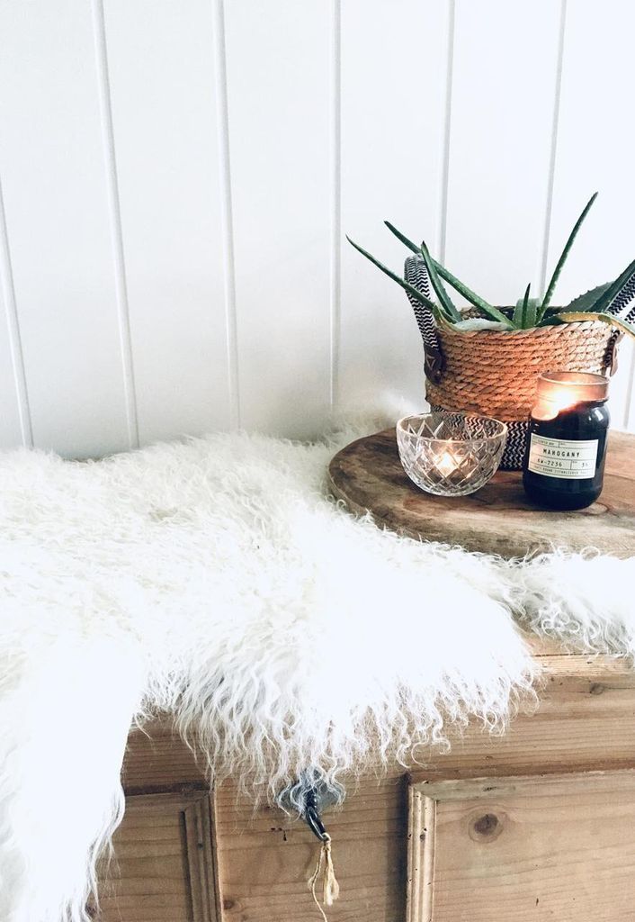 Lammfell Tibet - Farbe: Weiß | Größe: 90-100