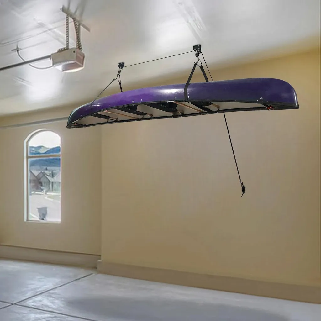 Rangement garage pour kayak et vélo au plafond - Solution gain de place