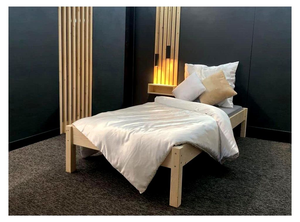 Futonbett 90x200 aus massivem Holz