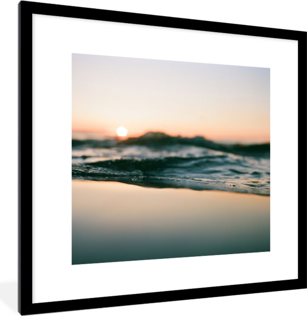 MuchoWow MuchoWow Gerahmtes Poster Meer - Wellen - Sonne 40x40 cm - Poster mit zchwarzem Bilderrahmen - Poster - Plakat im Rahmen