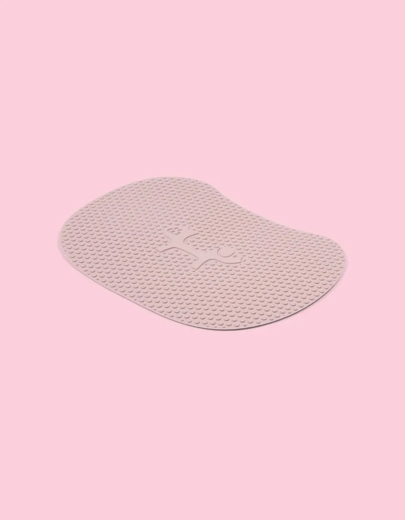 Tapis anti-sable pour chat : gardez vos sols propres - Vieux Rose
