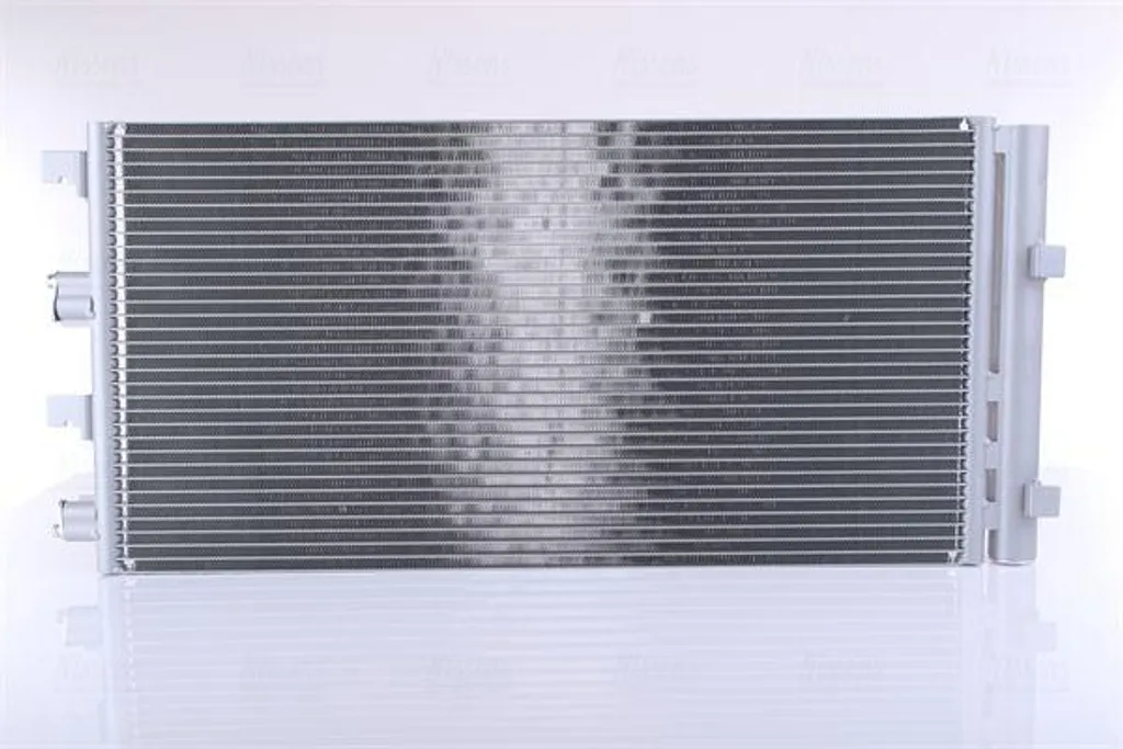 Condenseur de climatisation NISSENS 940161 : Air Frais pour votre Duster