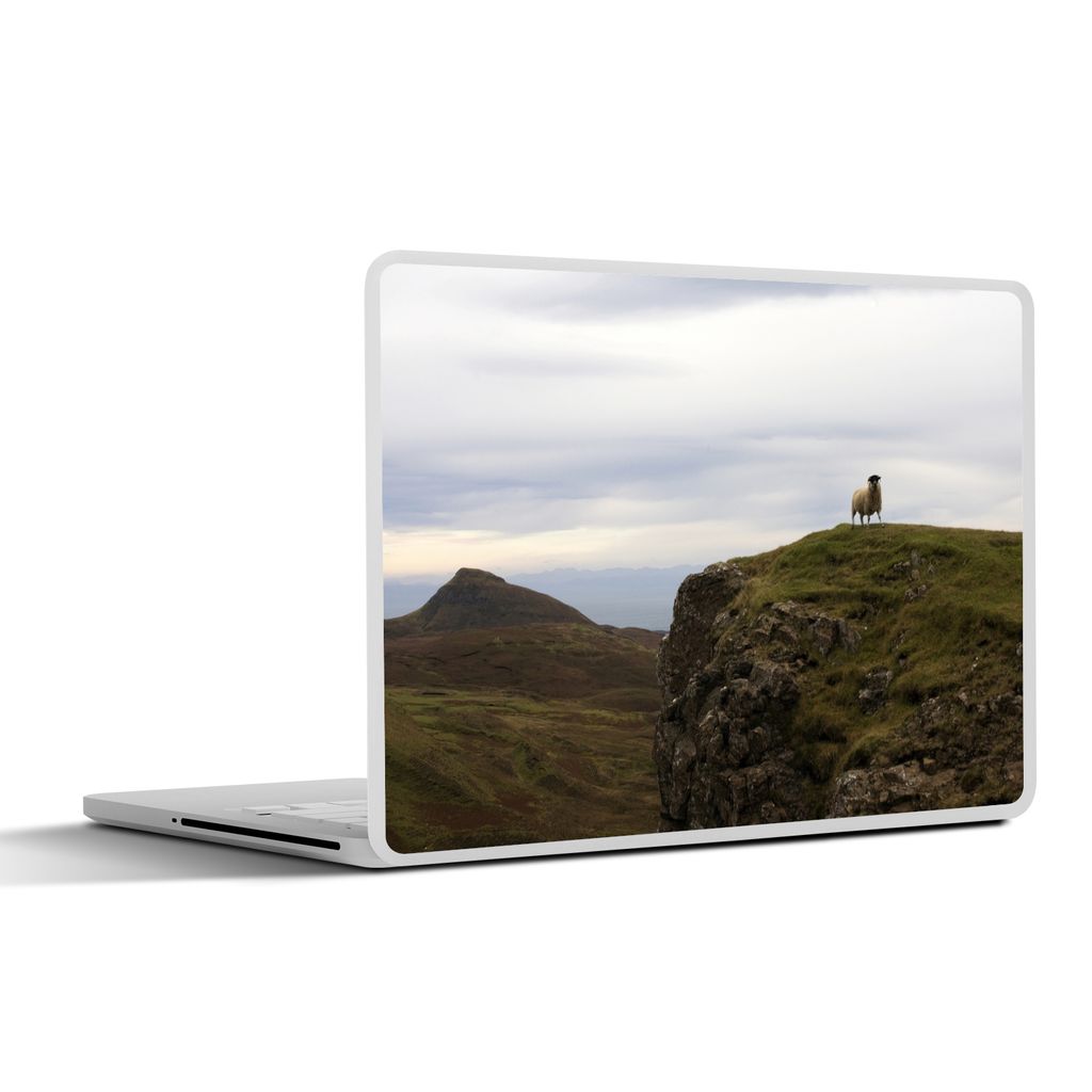 MuchoWow Laptop Aufkleber Sticker Cover Schafe auf Skye 40x30 cm - Laptop Dekoration - Selbstklebend