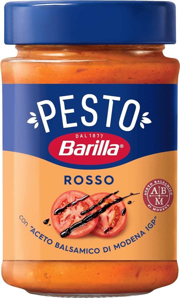 A jar of Barilla Pesto Rosso sauce.
