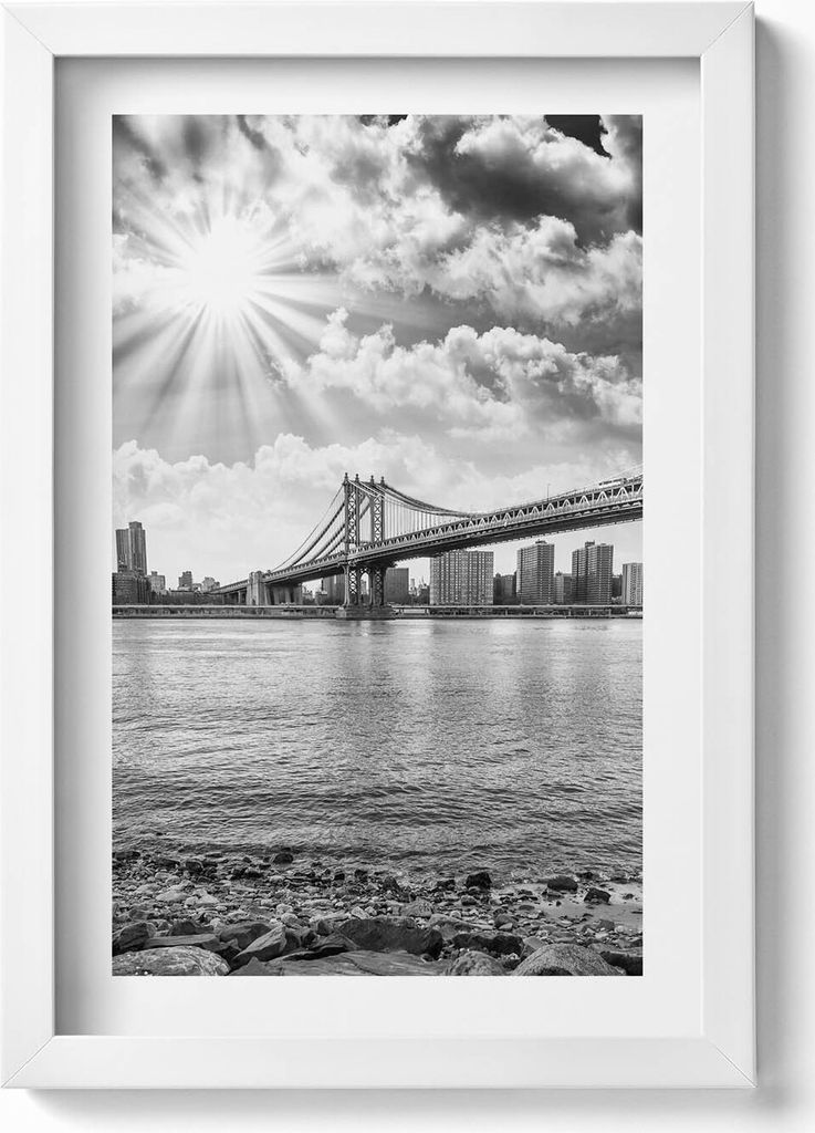 Schwarz-weiße Brooklyn Bridge in New York– Wandbild mit Rahmen – Gerahmtes Bild – Wanddekoration – 20x30 cm – Weiß