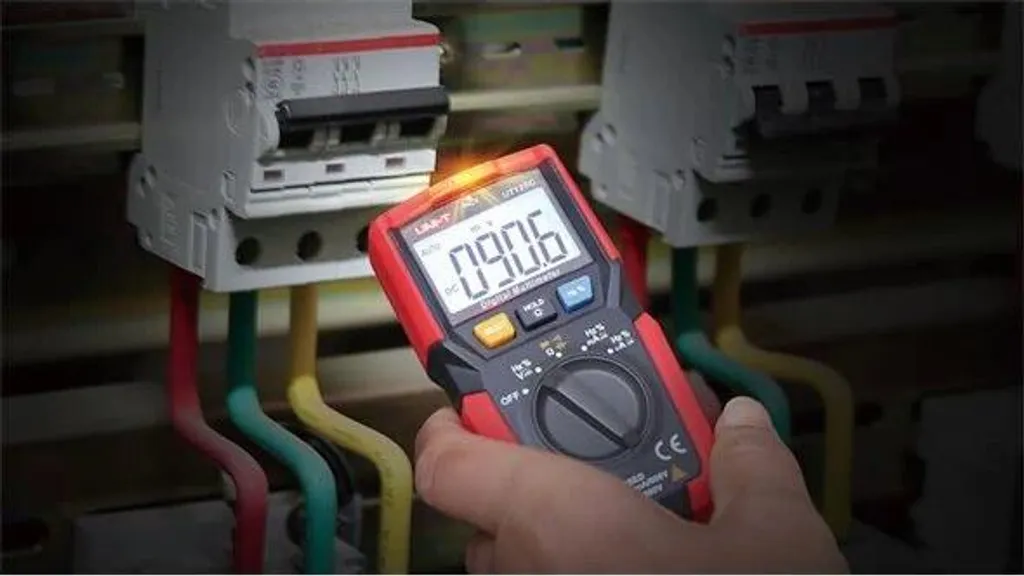 Multimètre UT125C Uni-T format mini avec écran LCD et protection 600V