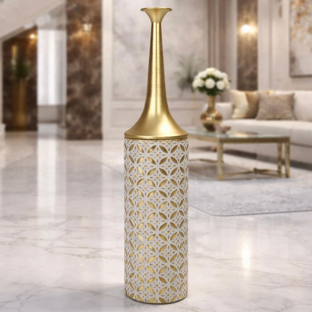 Leewadee Große Bodenvase 14 x 65 cm - Metall in gold Produktbild 