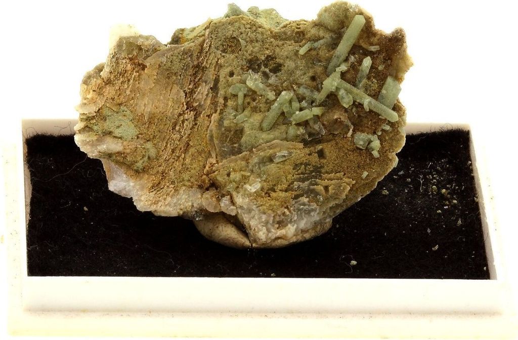 Quarz, Chlorit, Calcit 55,9 Karat