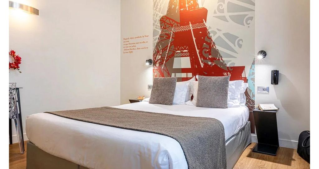 Jochen Schweizer Städtetrip Paris für 2 (2 Nächte) - Hotel Alpha Paris Eiffel by Patrick Hay; Erlebnis verschenken oder selbst erleben; Gutsche...