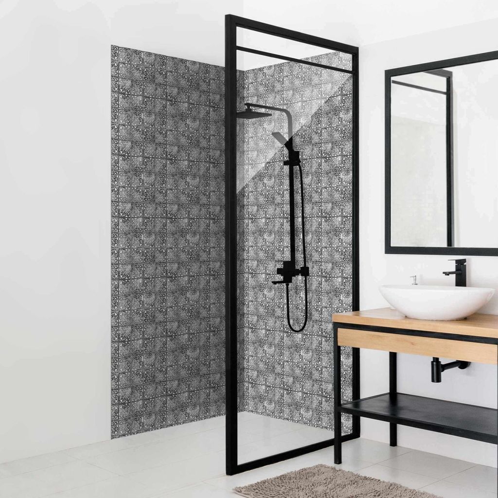 Duschrückwand Muster selbstklebend - 0.61 mm Wandpaneel wasserfest Design schwarz weiss Fliesenoptik Badrückwand fugenlos Premium matt 110x210 cm