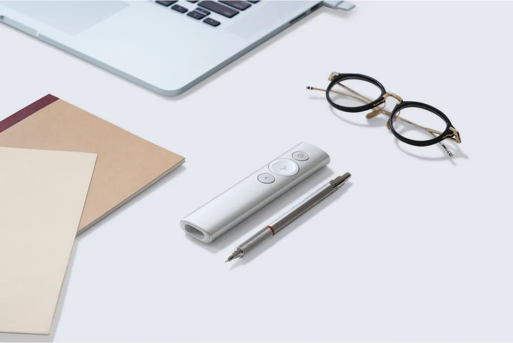 Logitech Spotlight Plus Télécommande de Présentation Bluetooth Graphite - 19
