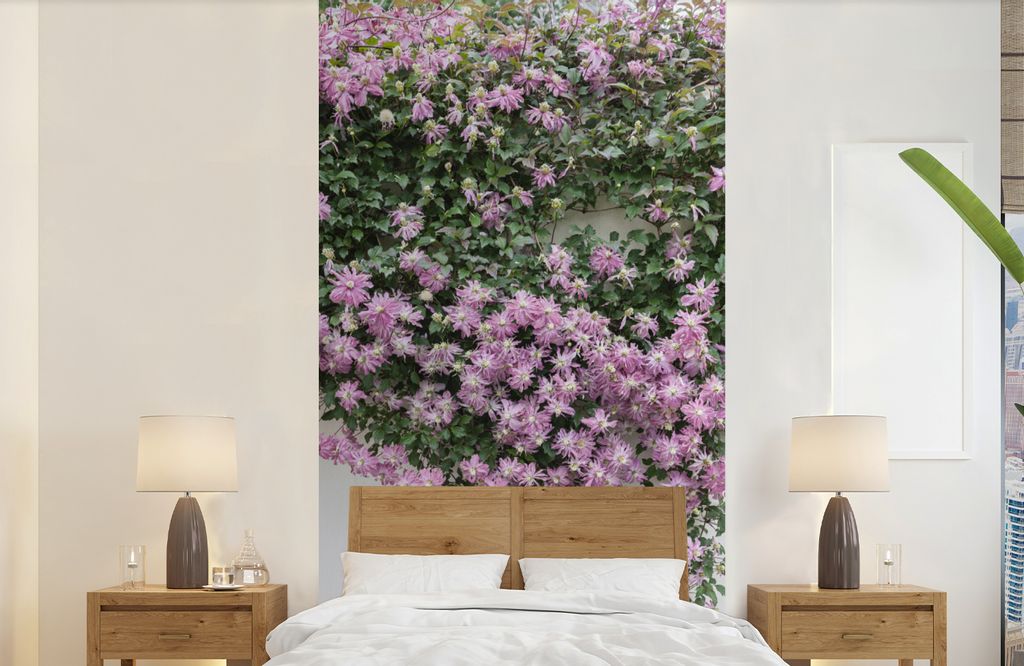 MuchoWow Fototapete für Wohnzimmer oder Schlafzimmer Wandtapete Vinyl Motivtapete Schlingpflanze mit rosa Blüten - 120x240 cm - Hintergrundbild