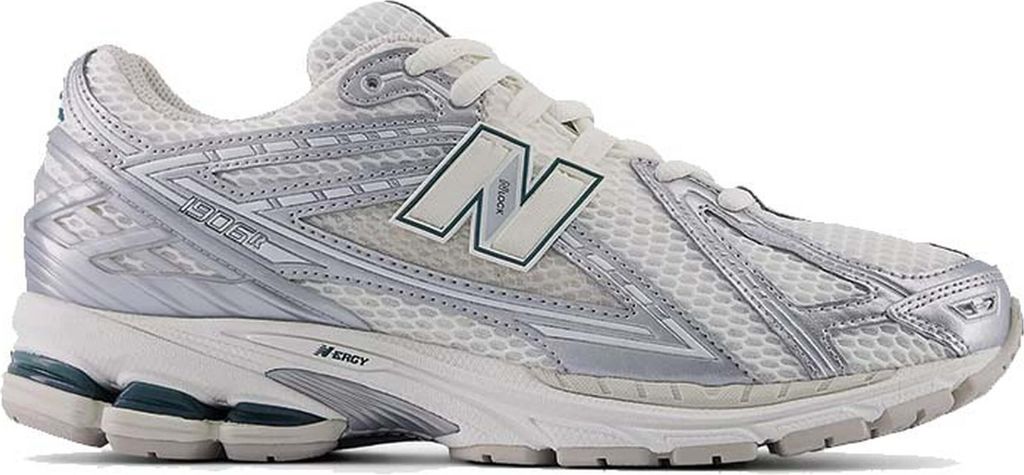 New Balance Sneakers M1906REE in Grey color size 39.5
