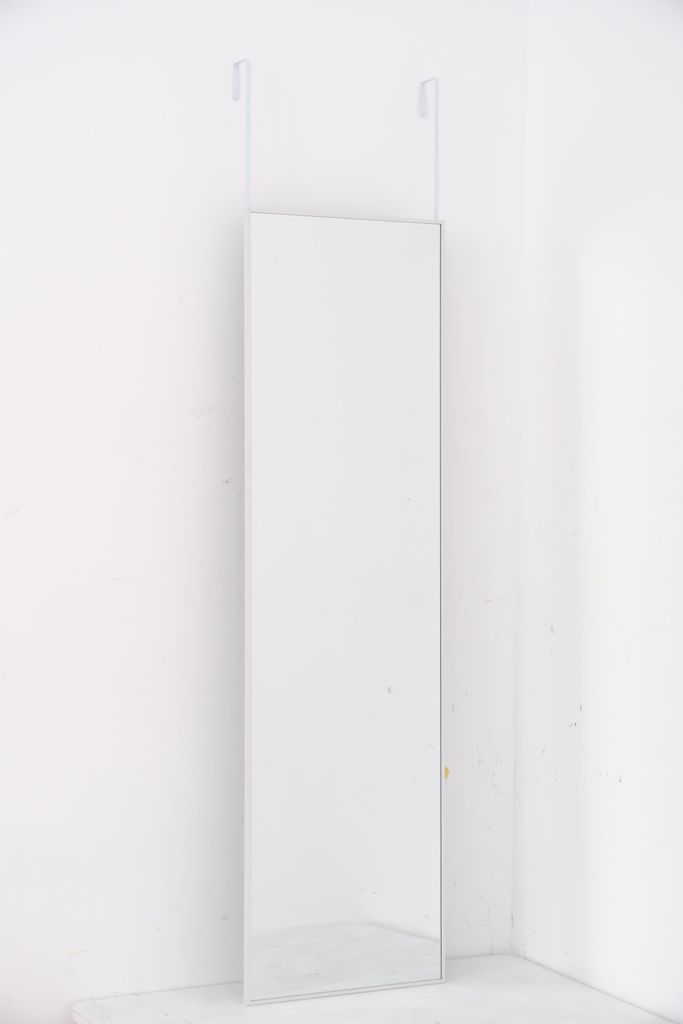 Hauptansicht des LunaMirror Quin Tür- und Wandspiegels in Weiß, 122 x 35 cm