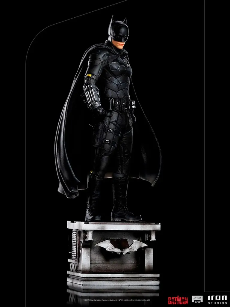 Batman Statue 1/10 Iron Studios - Design Tactique et Finition à la Main