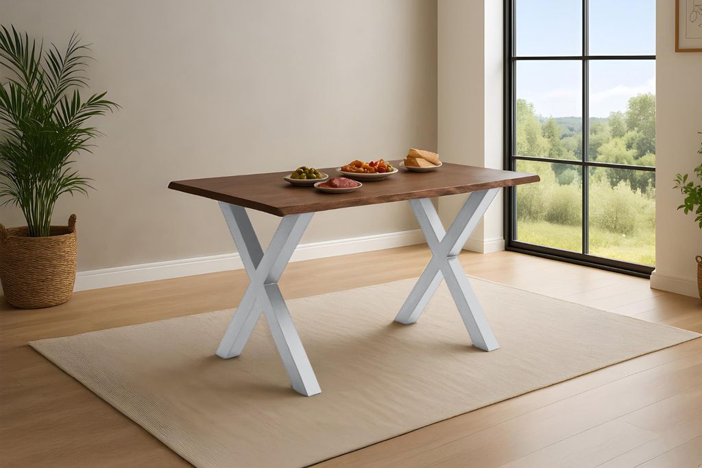 Esstisch Roxana | 140 x 80 cm | Akazienholz massiv | Kastanienfarbig | Echte Baumkante | X-Gestell Metall Silber | pflegeleichter Massivholztisch/B...