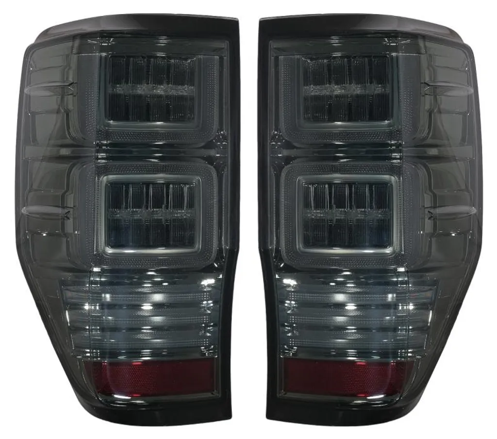 Feux arrière LED Ford Ranger 2012-2018 : finissez-en avec l'éclairage terne