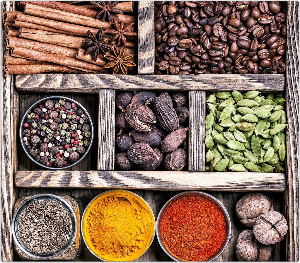 Spritzschutz Herdabdeckplatte Schneidebrett aus Glas Boxen mit Gewürzen 1-Teilig (60x52cm)