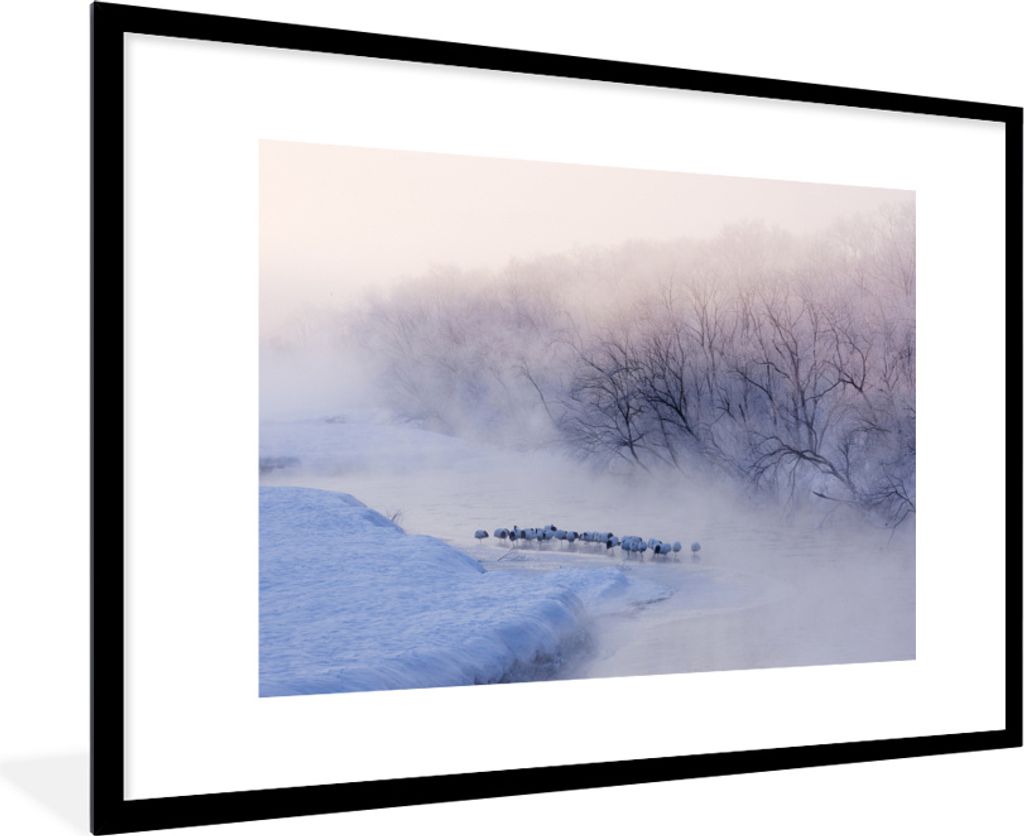 MuchoWow MuchoWow Gerahmtes Poster Vogel - Nebel - Fluss - Winter - Eis 90x60 cm - Poster mit zchwarzem Bilderrahmen - Wanddekoration - Fotos