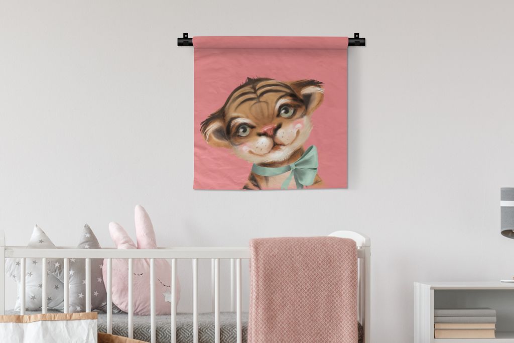 MuchoWow Wandteppich Wandbehang Tiger - Porträt - Schleife 60x60 cm Tapisserie Dekoration Wandtuch - Dekorationen - Wand Decke
