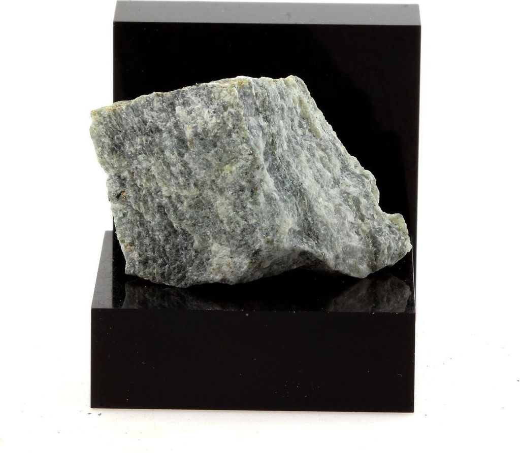 Devillit 43,89 Karat