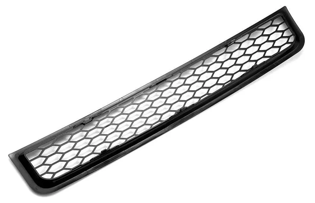 Calandre Audi A4 B6 : remplacez votre grille cassée sans modification