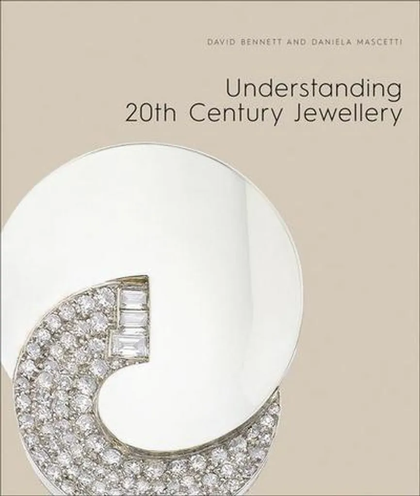 Guide Illustré Understanding Jewellery: Techniques et Styles du 20e Siècle