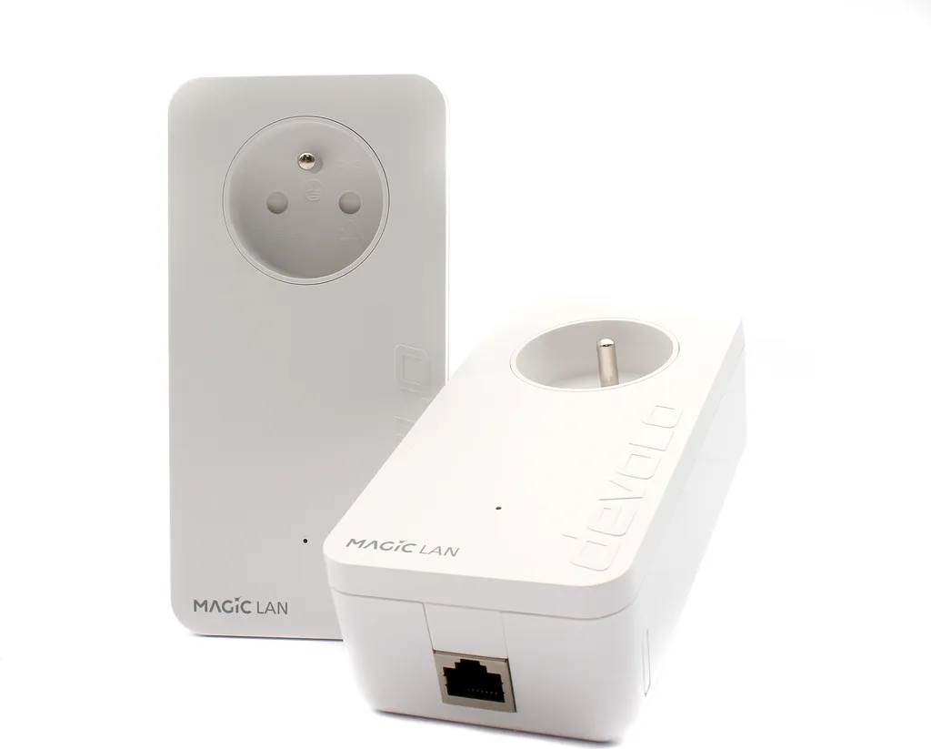 Adaptateur CPL G.hn devolo Magic 2 LAN triple avec 3 ports Gigabit Ethernet