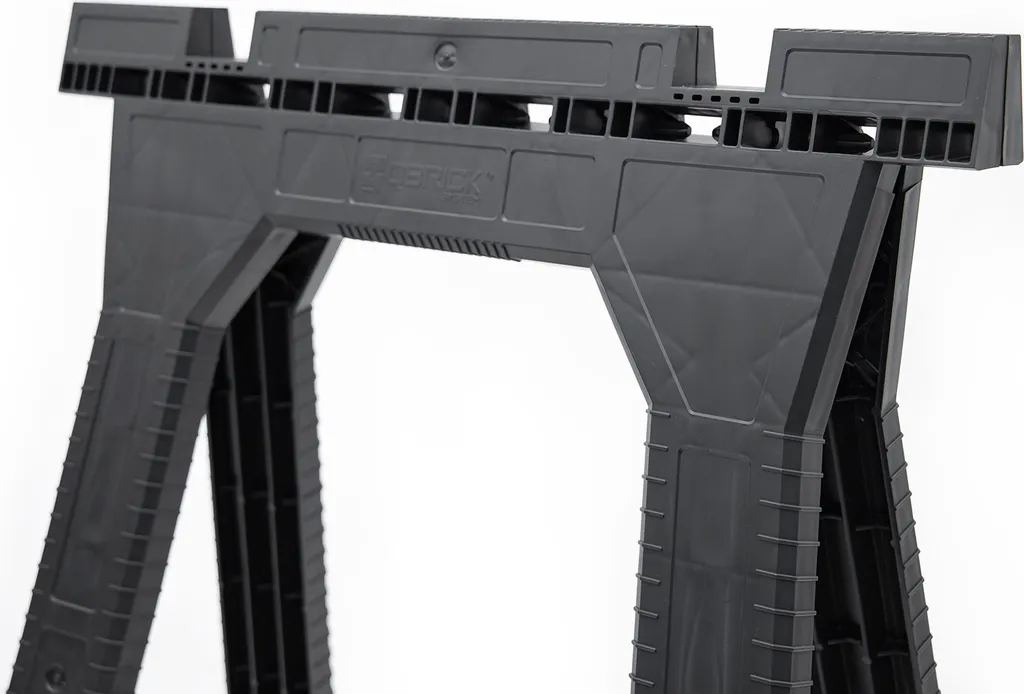 Tréteaux de chantier multifonctions QBRICK pour établi et support de sciage