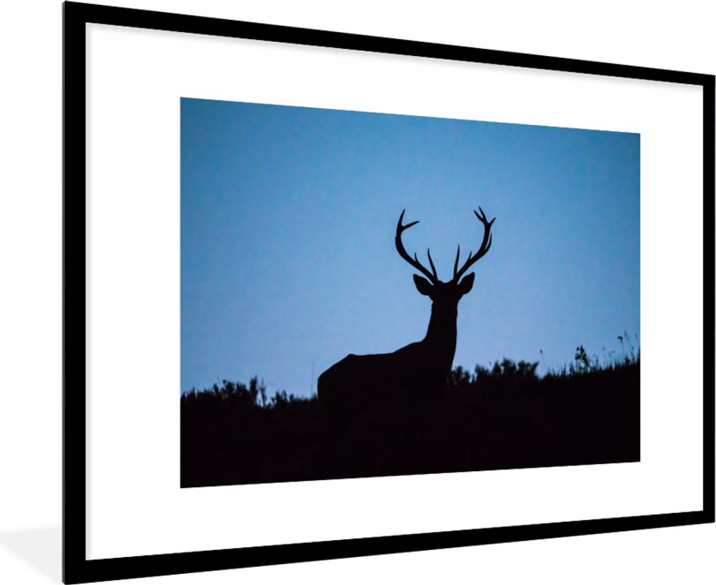 MuchoWow MuchoWow Gerahmtes Poster Hirsch - Scherenschnitt - Himmel 90x60 cm - Poster mit zchwarzem Bilderrahmen - Wanddekoration - Fotos