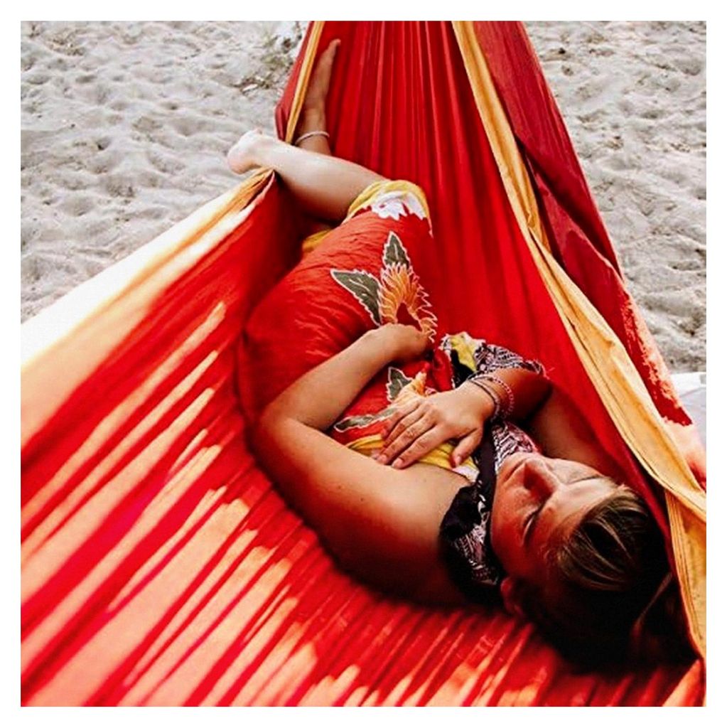 Camping Hängematte aus Nylon Fallschirmseide für 2 Personen - 300 x 170 cm - Mobile, ultraleichte und atmungsaktive Hängematte - Bis 200 kg inkl...