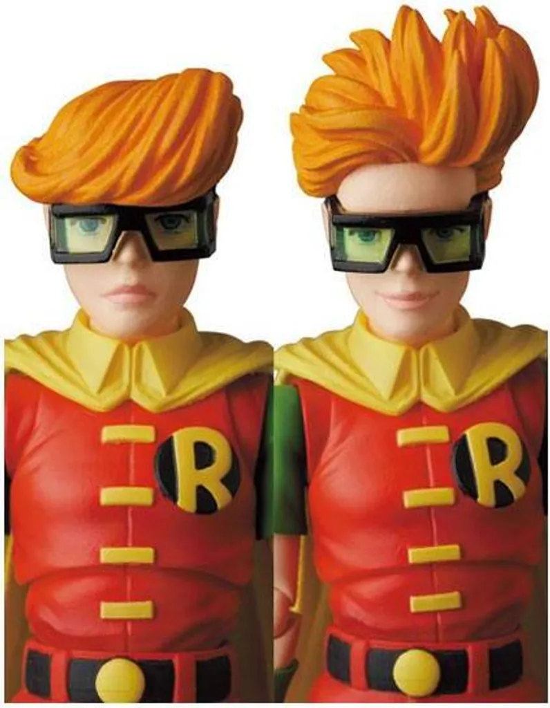 Set de 2 Figurines de Collection Batman et Robin MAFEX Version Bleue DC - 13