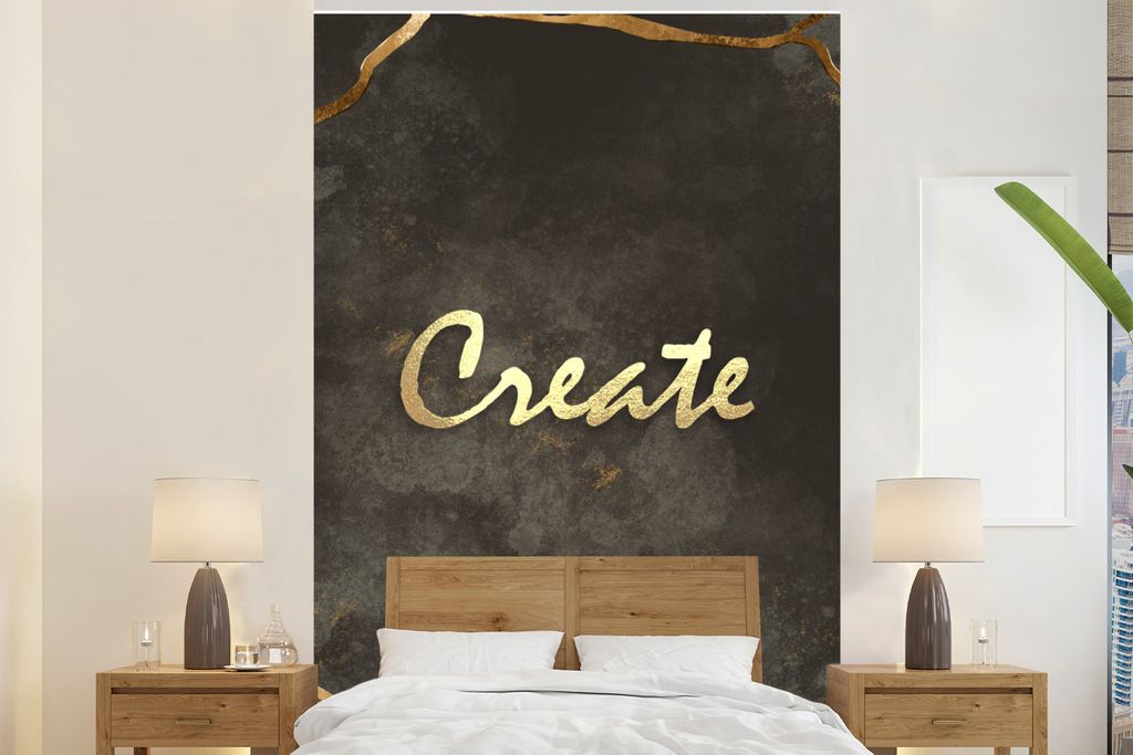 MuchoWow Fototapete für Wohnzimmer oder Schlafzimmer Wandtapete Vinyl Motivtapete Zitat - Kreativ - Gold - Schwarz - 195x300 cm - Das Hintergrun...