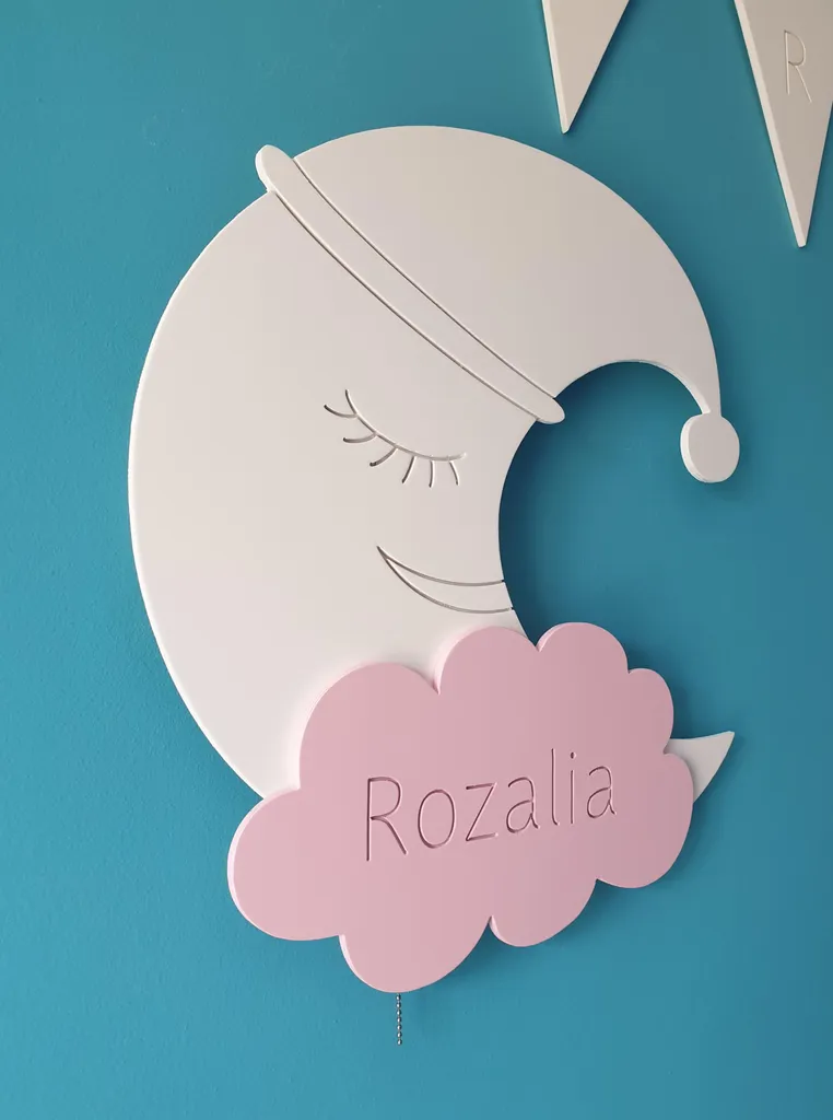 Cadeau de naissance : Veilleuse Lune et Nuages LED nom gravé