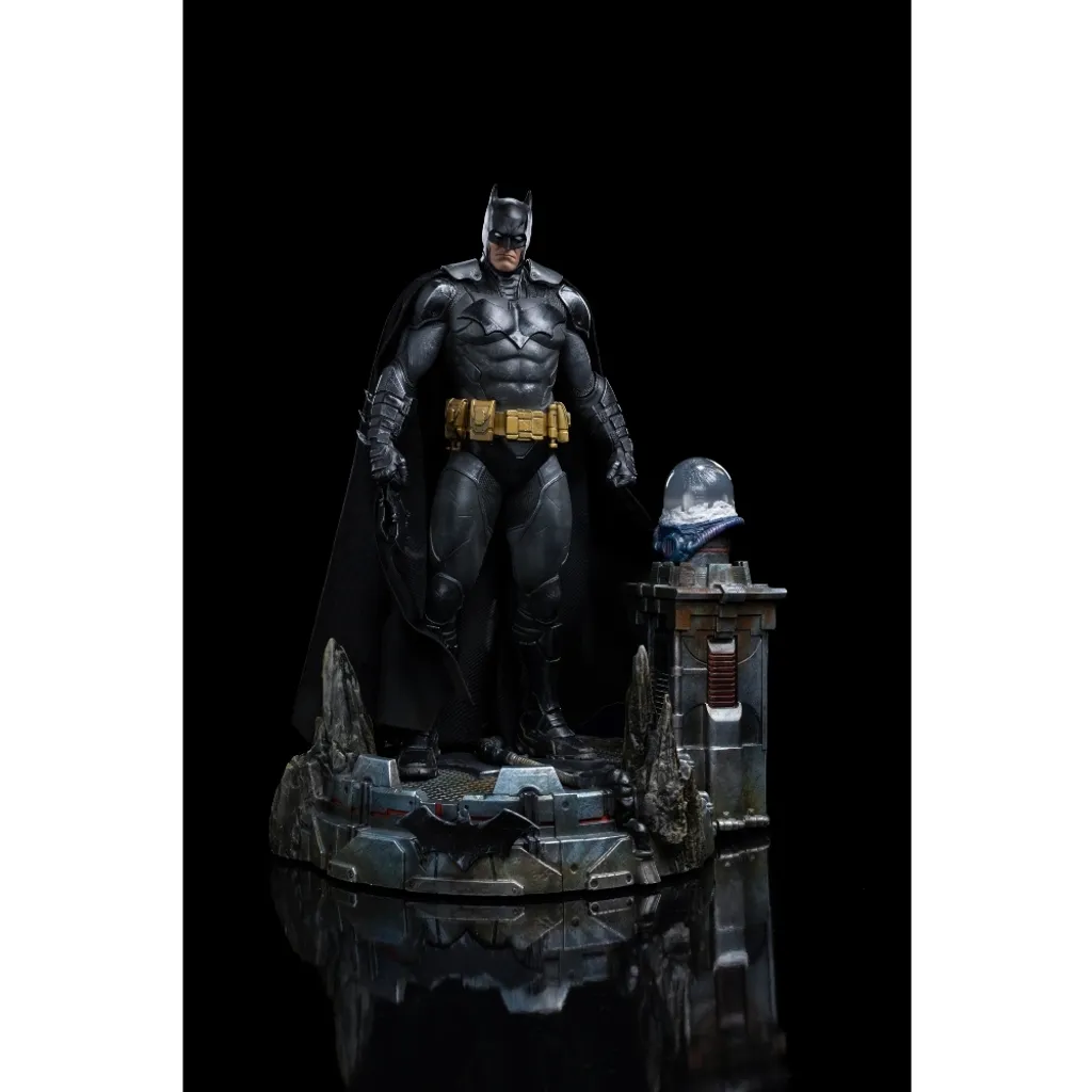 Statue Iron Studios DC Comics Batman Unleashed 1/10 Deluxe Art Scale - 2