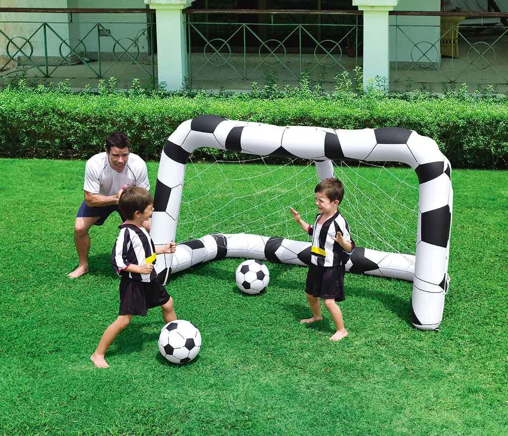 But de football gonflable Bestway 52058 avec 2 ballons pour enfants - 12