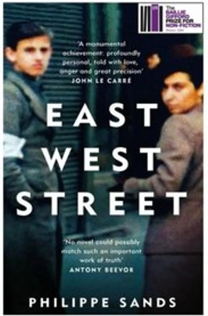 Livre East West Street de Philippe Sands format broché histoire
