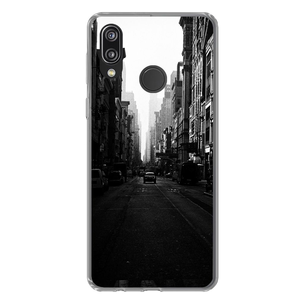 MuchoWow Handyhülle Schutzhülle Hülle für Huawei P20 Lite (2020) Autofahrt durch eine ruhige Straße in New York in schwarz-weiß Silikon Sof...