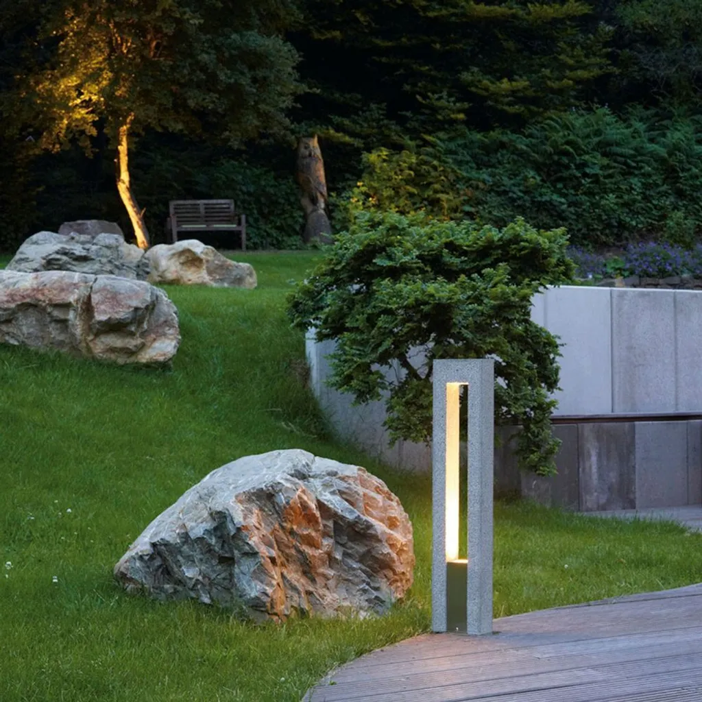 Balisage extérieur design en granit ARROCK ARC pour éclairage de terrasse