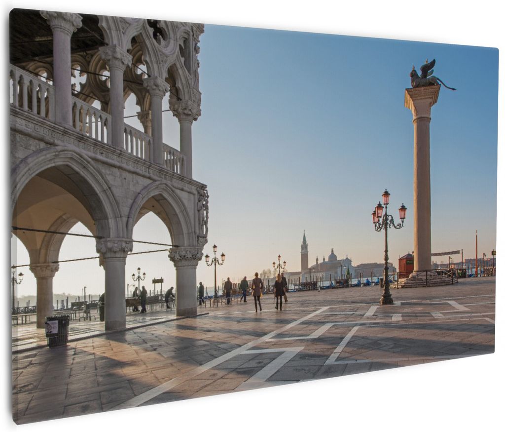 Wallario Premium Leinwandbild Venedig - Dogenpalast, Markusplatz und San Giorgio Maggiore I in Größe 60 x 90 cm