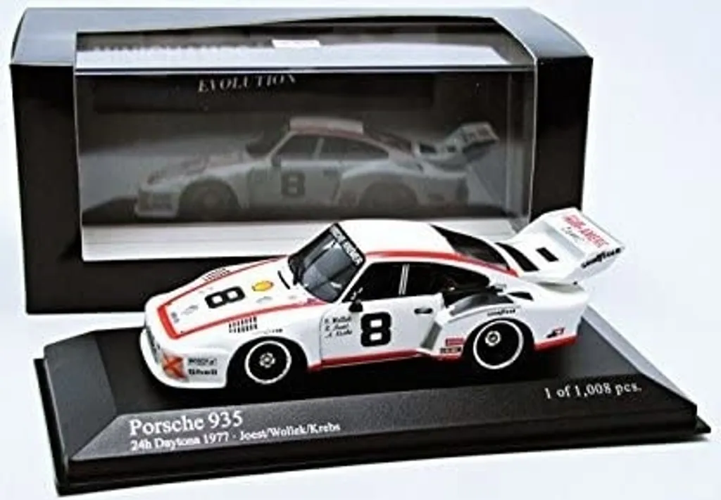 Voiture Miniature Porsche 935 Kremer 1977 1:43 Minichamps de Course