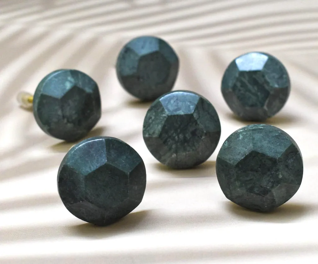 Accessoires pour meubles : lot de 6 boutons en marbre vert naturel