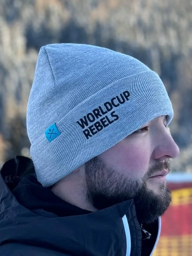 Offerta HEAD Rebels Beanie Grigio Erica 2023/24 - Disponibilità Limitata